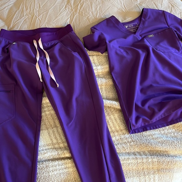 Figs Other Figs Limited Edition Ultraviolet Set Poshmark